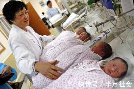 上辈子|宝妈生下四胞胎,得知性别后,宝爸高呼上辈子拯救了世界