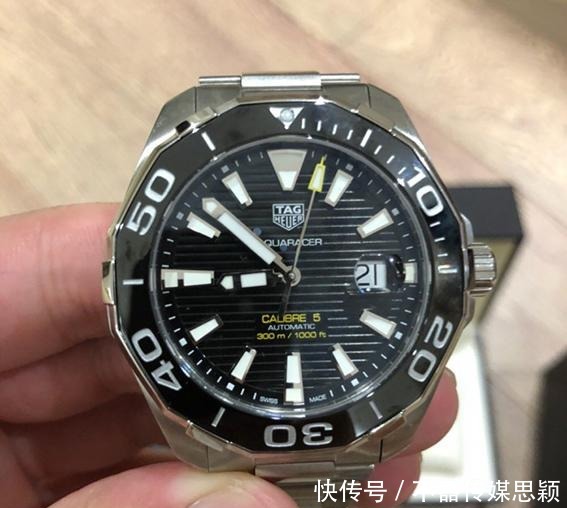 腕表|男士夏季选休闲表？全靠颜值来撑门面，泰格豪雅豪华休闲风