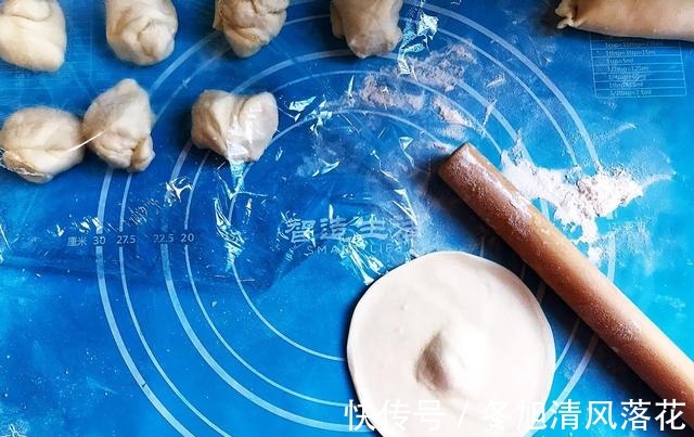 韭菜盒子|不破皮不露馅的韭菜盒子做法,香味浓郁,几天不吃想得慌!