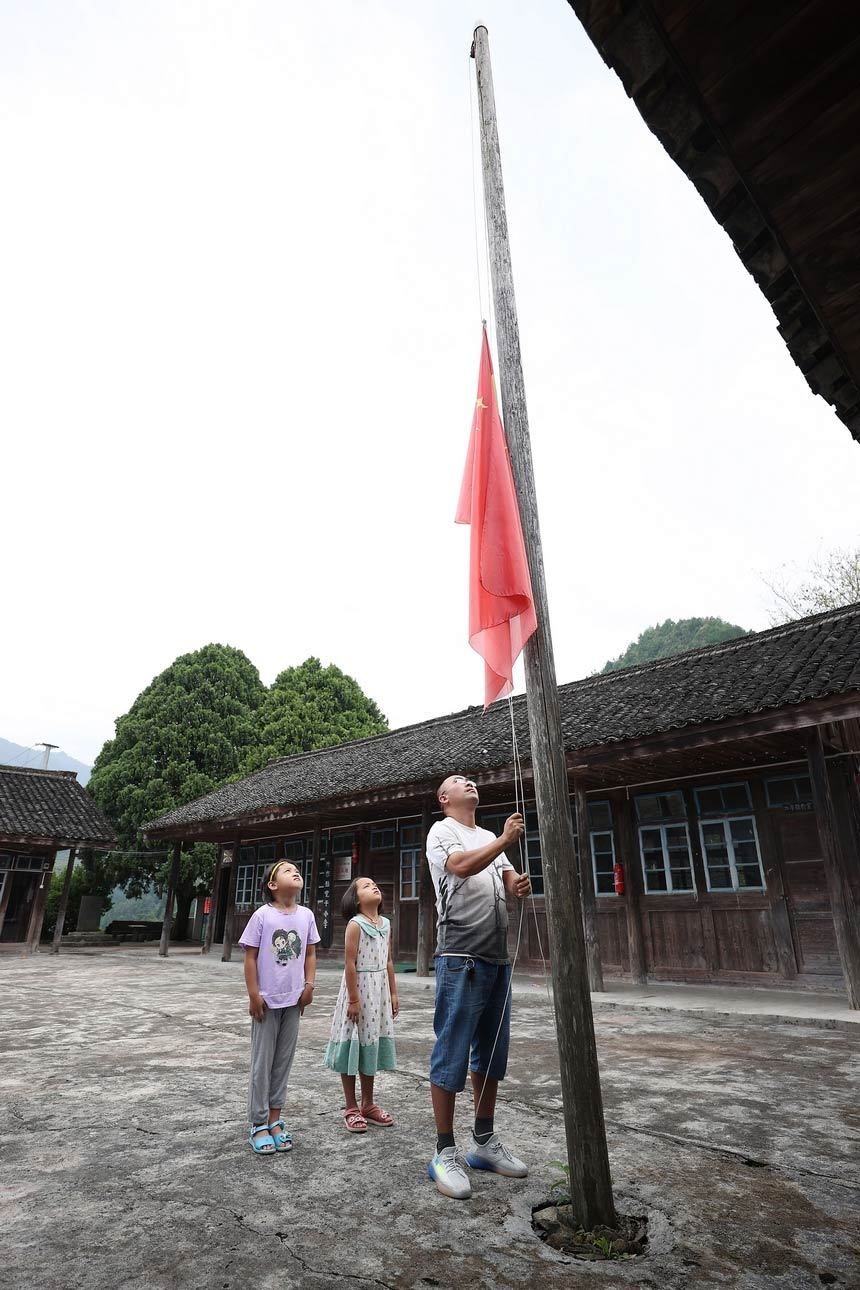 学校|三个人的学校，开学了！