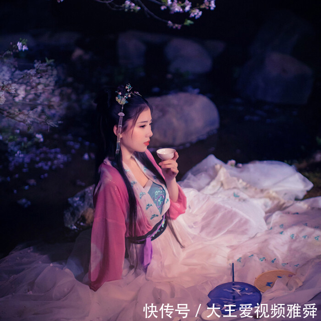 冯延巳|他是南唐宰相，模仿白居易写了一首词，知名度却超过原作