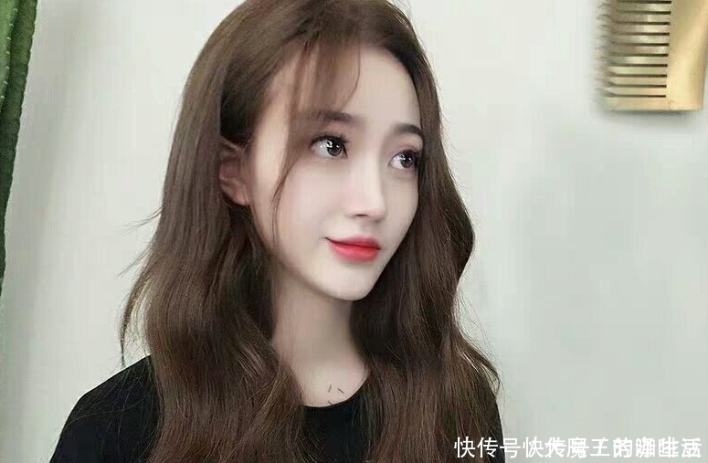 女孩子|皮肤黑黄没气色,超简单的“三杯”美白法,让皮肤细腻白到发光