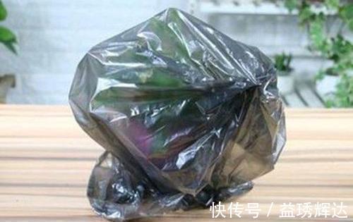 塑料袋|家里买菜的塑料袋别再丢了,用来养长寿花,憋出层叠群花!