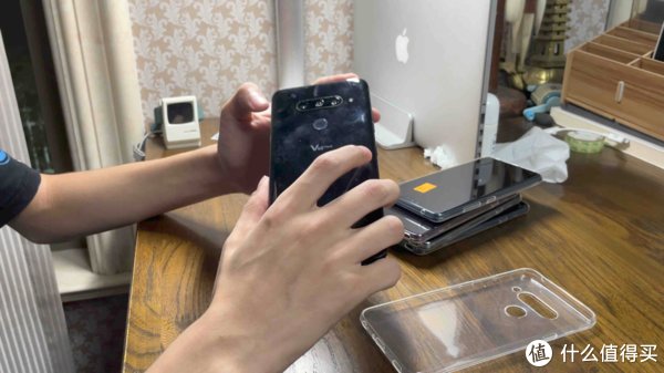 烧屏|【开箱】捡了6台lg v40，500元以下综合性价比不错除了信号和系统