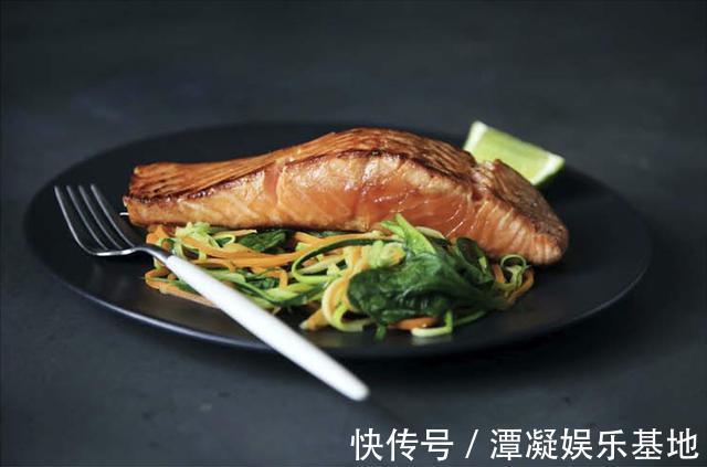 减肥法|1个月减14斤,日本医生开出的这份减肥食谱,有效还不反弹