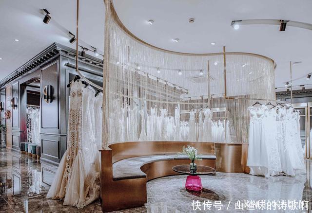 系列|GRACE KELLY全新系列婚纱奢华亮相