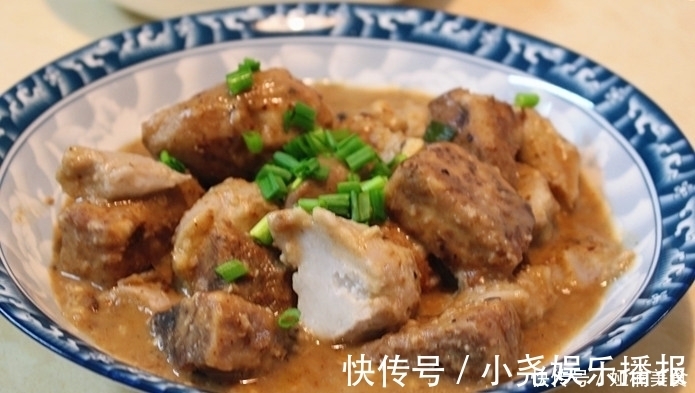 美味|爸爸下厨做的晚餐，普通食材美味下饭，比在饭店吃还解馋