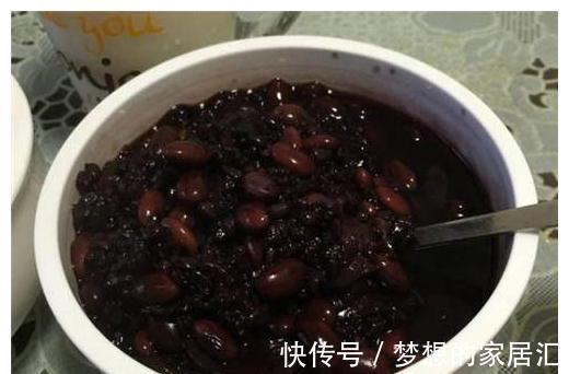 黑米|这菜是“生发冠军”,常吃头发不大把掉,柔顺不分叉,乌黑靓丽