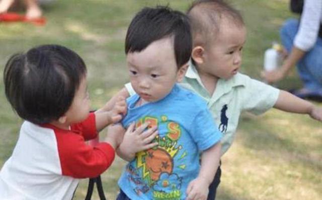 幼儿园|资深幼儿园老师：容易被小朋友欺负的娃，大多来自3类家庭