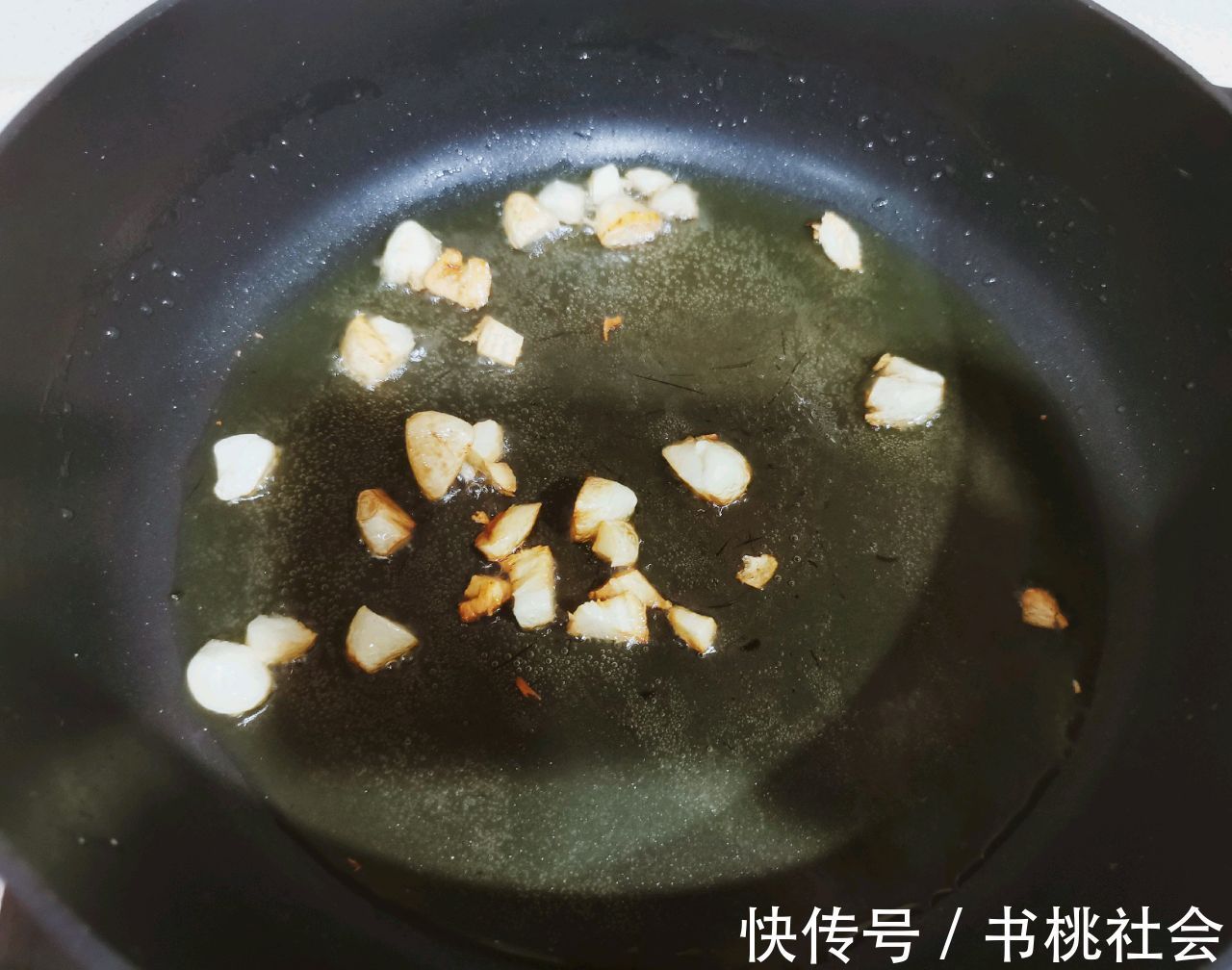 大火|爆炒松花菜，美味可口，制作简单
