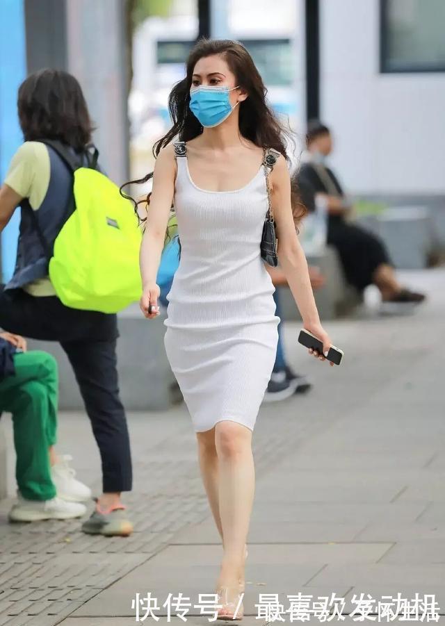 绷带|“胯大肩宽”并非万能，穿搭上稍有不慎，同样会让你哭笑不得！