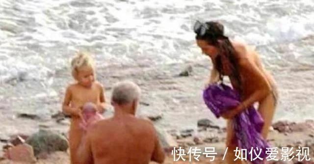 分娩|“最强产妇''走红,下海游个泳顺便把娃生了,网友:公公接生?