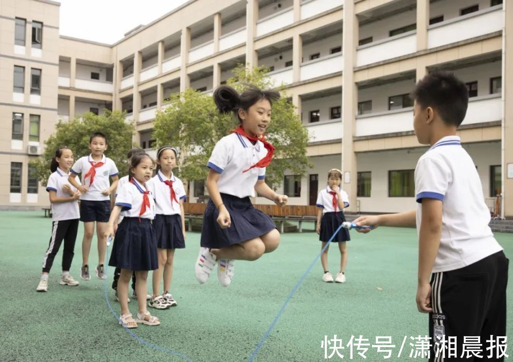 统筹|作业可以少，成绩不能降？“双减”后作业改革咋破题