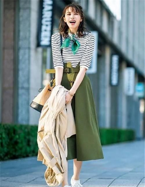 用一件衣服，搭出7种不同的风格，这也就日杂能做到，简约又高级