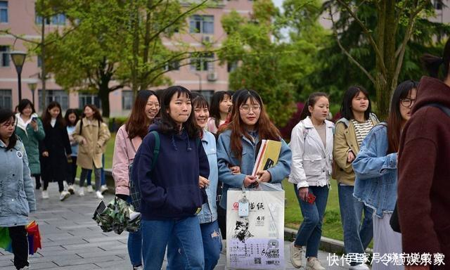 入党积极分子|大学期间拥有这一“身份”，对今后就业好处多多，你争取到了吗