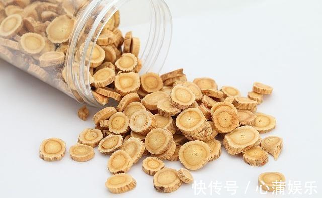 黃芪|黃芪泡水喝有補氣的效果，適用所有人嗎，喝黃芪的禁忌也不能大意