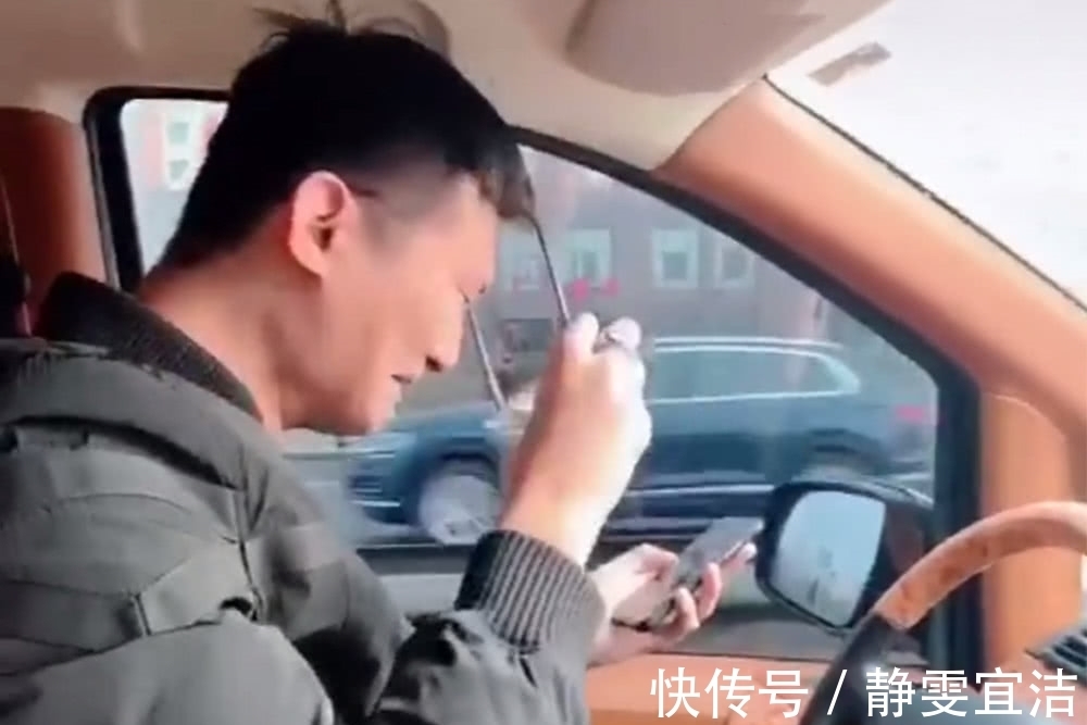 女儿|女儿第一天上幼儿园,爸爸却在车里和奶奶视频,接下来这幕泪目了