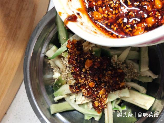 开胃|晒萝卜干的季节到了,香辣开胃小菜,教你在家做,干净卫生无添加