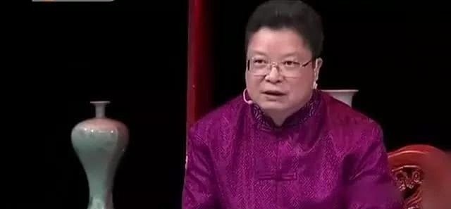 槊柄|小伙祖上曾救过大将军,获赠随身兵器,网友怀疑是盗墓所得!