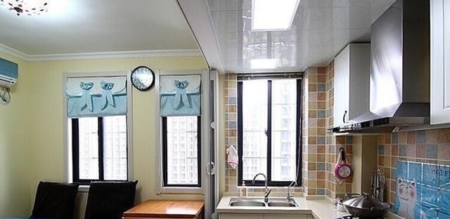 鞋柜|老婆非要在客厅放张床,亲戚都骂她脑子进水,完工后都夸她机智