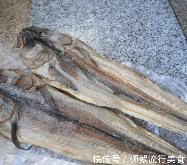 辣椒油|香辣鱼干，口感非常有嚼头，是美味的下酒佳肴！