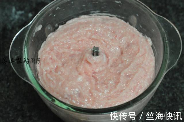 蝴蝶煎饺|儿子三天两头要吃此早餐,平底锅一烙10分钟就上桌,解馋还顶饱