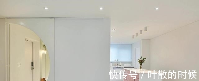 舒适度|一家4口的110㎡新房，只刷大白墙、通铺瓷砖地面，越简单越喜欢