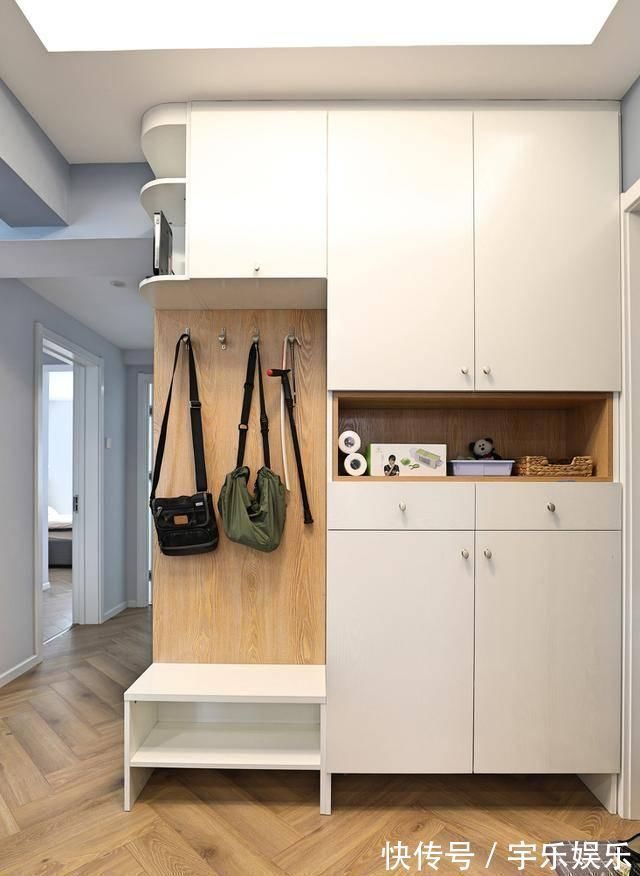 装修|玄关这样装修，就不怕鞋子没地方放了，现在年轻人都喜欢这样装