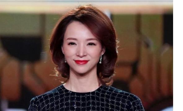 董卿落选十佳主持人,观众:不影响她在央视的位置