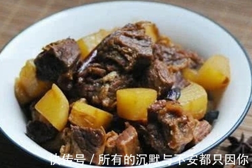 宅在家,换着花样给家人做饭菜,保证家人吃得好、身体健!