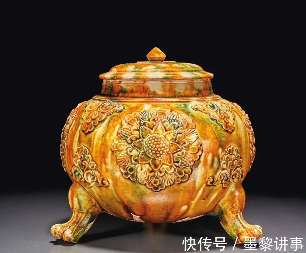 釉陶#一文读懂唐三彩:“单彩”可以是三彩,“三彩”却不一定是三彩