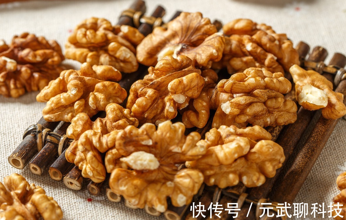 骨疏松|骨疏松的“加速器”不止核桃,北大院士呼吁“2黄1白”也要少吃