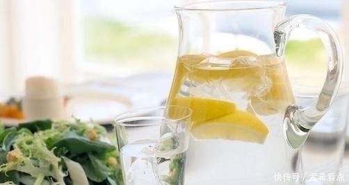 忠告|皮肤科专家忠告:这零食或是皮肤“清洁剂”,若你常食,皱纹清