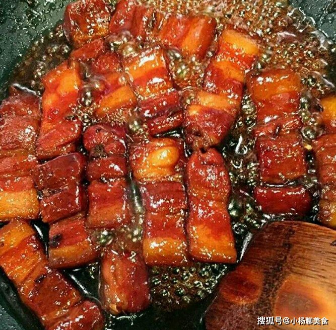 做红烧肉别再焯水!原来一直做错了,学会这招,红烧肉又香又嫩