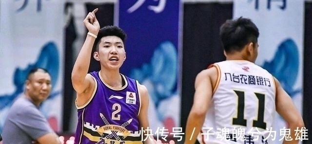马布里|北控双枪组队成功!最弱一环问题解决 28+后卫复出 马布里传授绝招