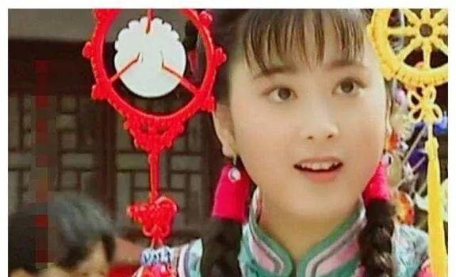 抢亲|情深深雨濛濛同是被陆振华抢亲,为何文佩专情,雪姨却与人有情