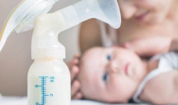 过敏|如果宝宝喝奶粉后有这3个表现，宝妈要给宝宝换奶粉了，别大意！