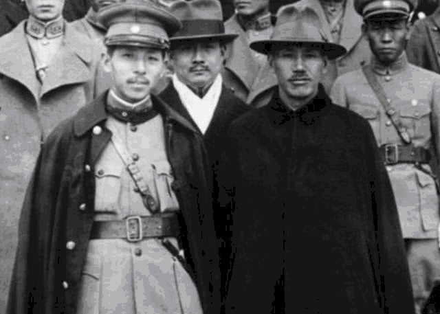 国民政府|蒋介石葬礼上，张学良已是“古稀老人”，他为何留下了这16字挽联