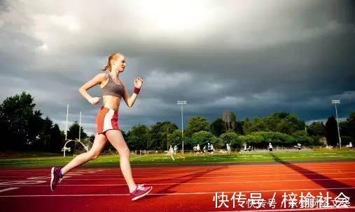 身体素质|最佳跑步频率为两天一跑,为什么有的人还天天跑,是因为太闲吗