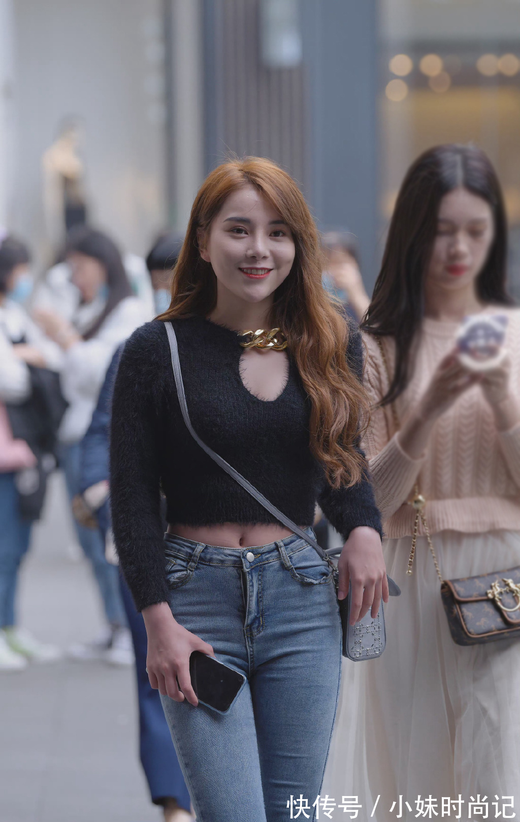 羊绒衫 秋冬季时髦的羊绒衫,穿着保暖又洋气,百搭的特点好看又大方