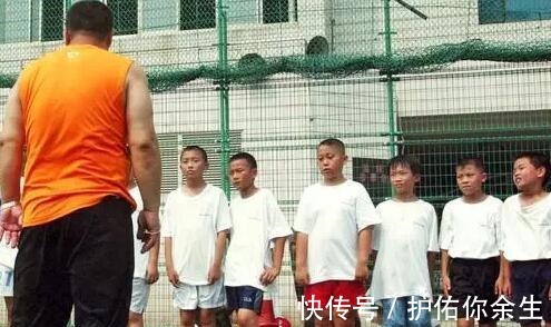 足球|十七年前，被米卢称赞的中国“足球神童”哪去了！