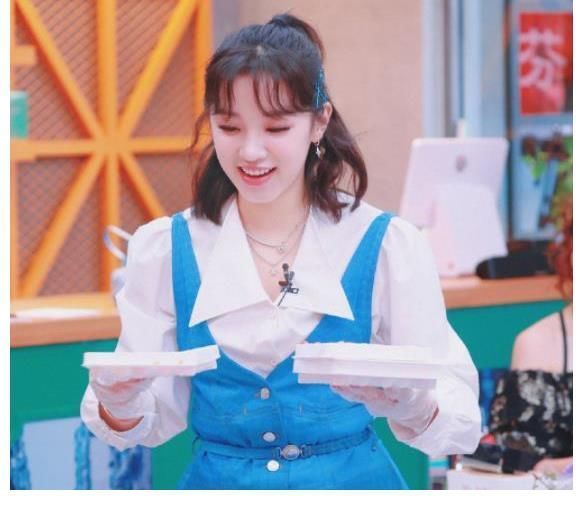 蓝台新综嘉宾比常驻更炸,任嘉伦丁程鑫再合作,亲女儿也来凑热闹