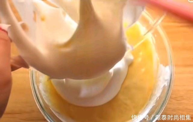 不用烤箱和打发器,也能做出蓬松渲染的蛋糕,慢妈教你做法零失败