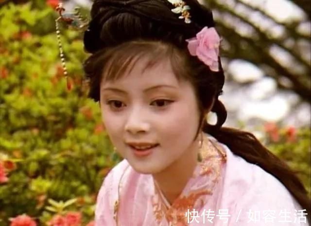 贾探春$红楼梦:薛宝钗的一个丫环,为了自己的婚姻,三次“算计”了宝钗