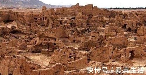 回国|日本18岁和尚，从楼兰古城墙中抠走一张纸，带回国后成了镇馆之宝