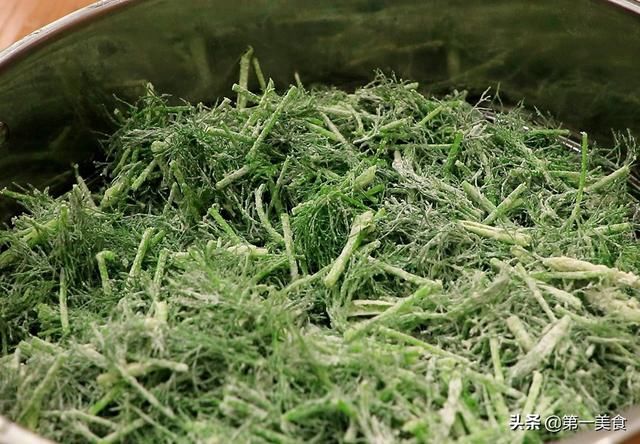 爽口|小茴香怎么蒸不坨，学会这几个技巧，5分钟出锅，清淡爽口不粘连