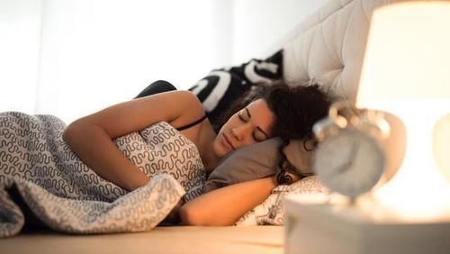 芹菜汁|降血壓“冠軍”找到了,堅(jiān)持一個(gè)月,血壓慢慢降下來