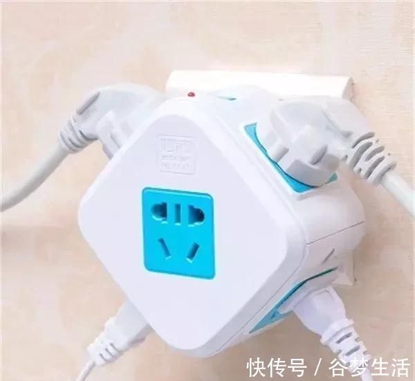 爬墙器|越来越多人后悔装五孔插座了早该装个“爬墙器”,安全又美观