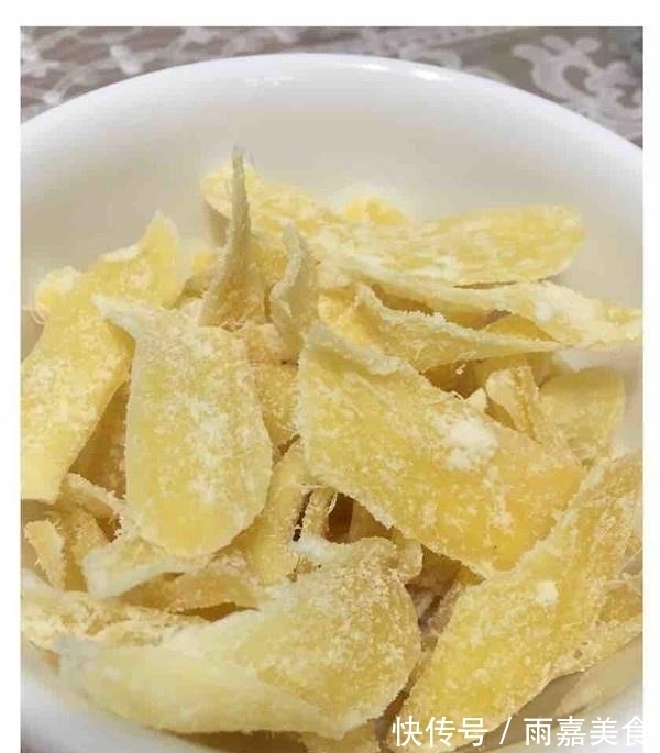 聪明女人|聪明女人把它当零食吃,皱纹少了,美容养颜,还有助睡眠!