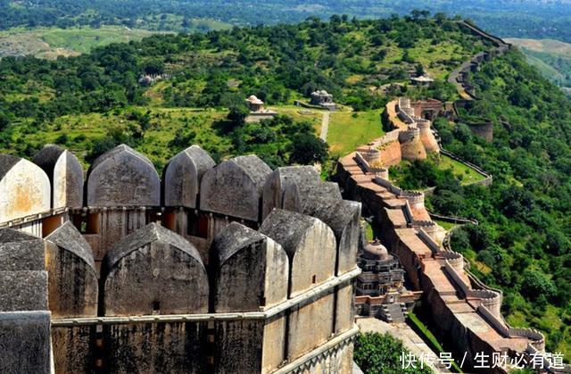 中年|印度人模仿中国修长城,号称是世界第二长城,网友一看都笑了